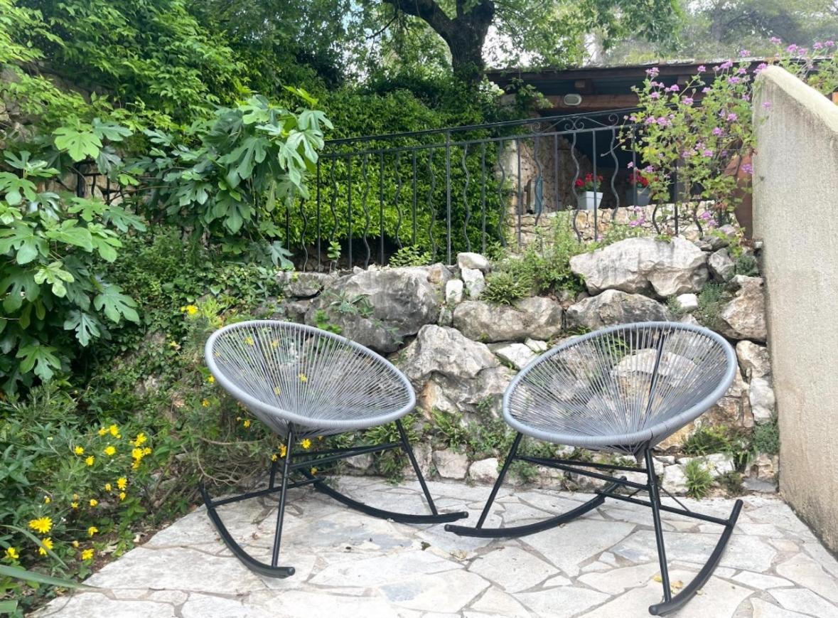 Le Mas De Camassade Tourrettes-sur-Loup Exteriér fotografie
